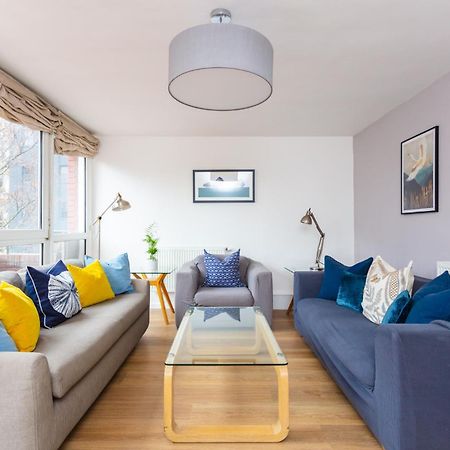 Spacious Central 3 Bedroom Apartment In Old Street 런던 외부 사진
