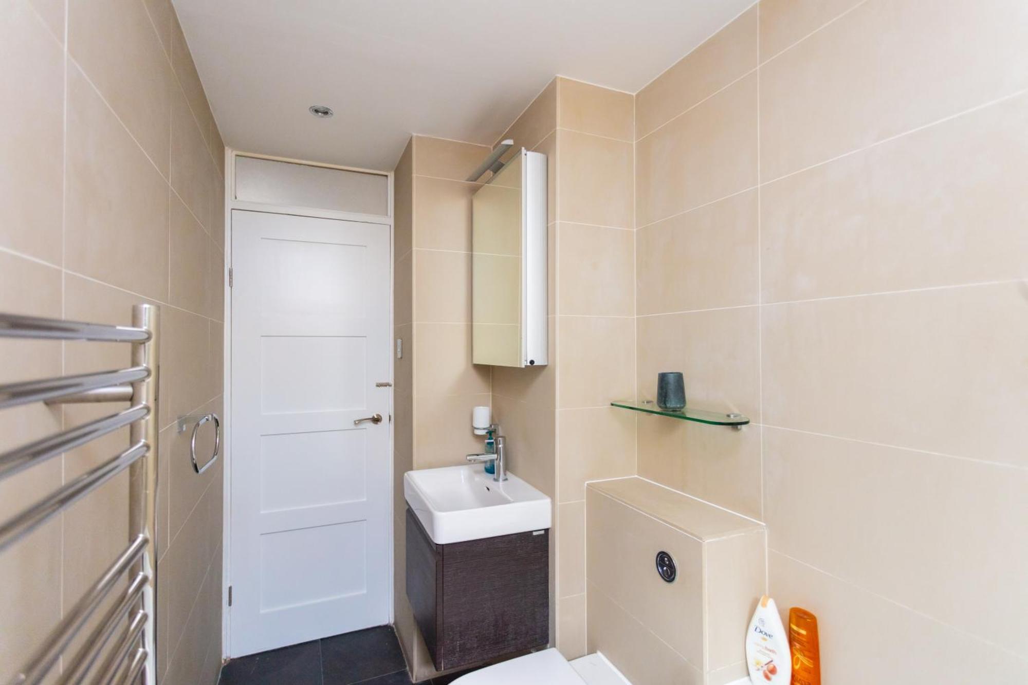 Spacious Central 3 Bedroom Apartment In Old Street 런던 외부 사진